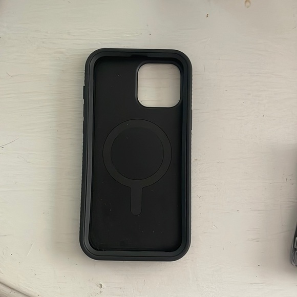 iPhone 12 Pro Max case - Picture 1 of 5